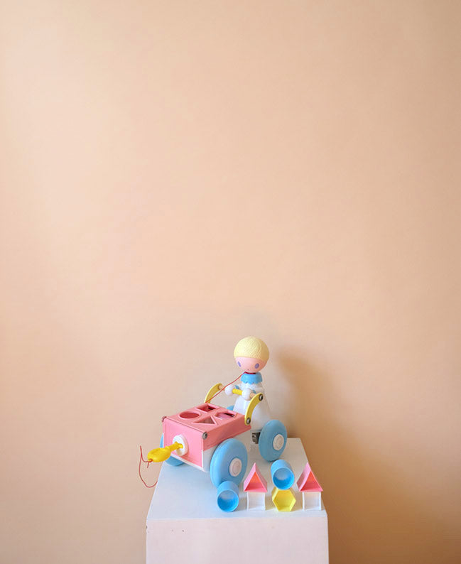 Chariot à tirer Petite Fille Pastel - Années 80 -  EDUCALUX - Collector