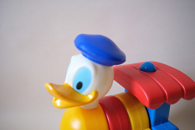 Train Vintage Donald à tirer - années 80 -  Walt Disney